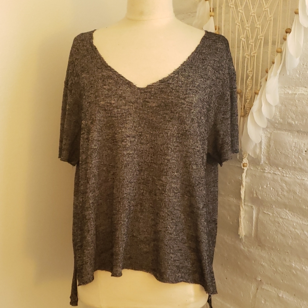 Silence+noise distress V neck